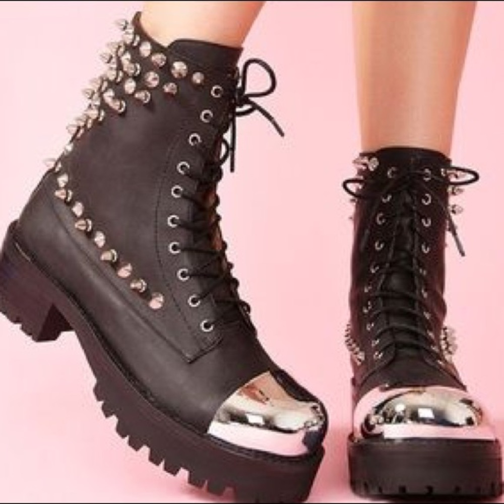 Steel Cap Plate Studded Laceup Boots